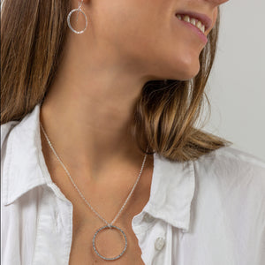  Hammered Silver Circle Necklace